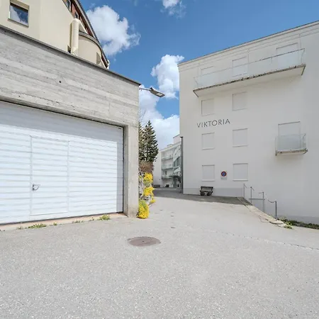 Viktoria A44 By Vacations, Exklusives App Im Zentrum Mit Privater Garage & Panoramablick