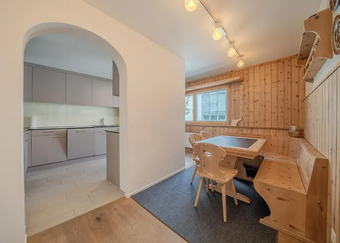 Viktoria A44 By Vacations, Exklusives App Im Zentrum Mit Privater Garage & Panoramablick Arosa