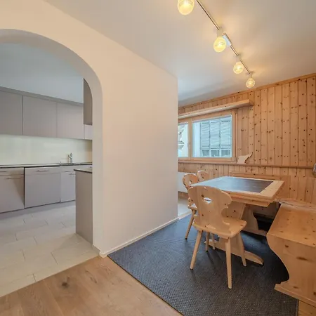 Viktoria A44 By Vacations, Exklusives App Im Zentrum Mit Privater Garage & Panoramablick Arosa