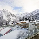 Viktoria A44 By Vacations, Exklusives App Im Zentrum Mit Privater Garage & Panoramablick *